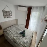 Apartment F2 Vue - Piscine - Climatisation - Parking Antibes