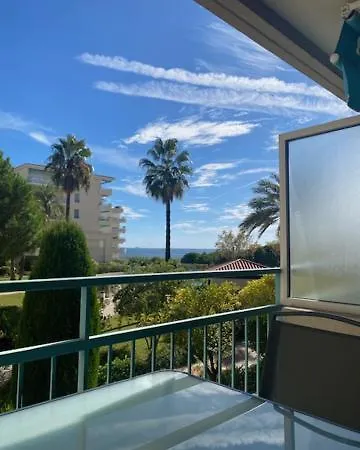 Apartamento F2 Vue - Piscine - Climatisation - Parking