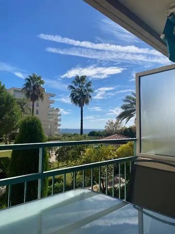 Daire F2 Vue - Piscine - Climatisation - Parking